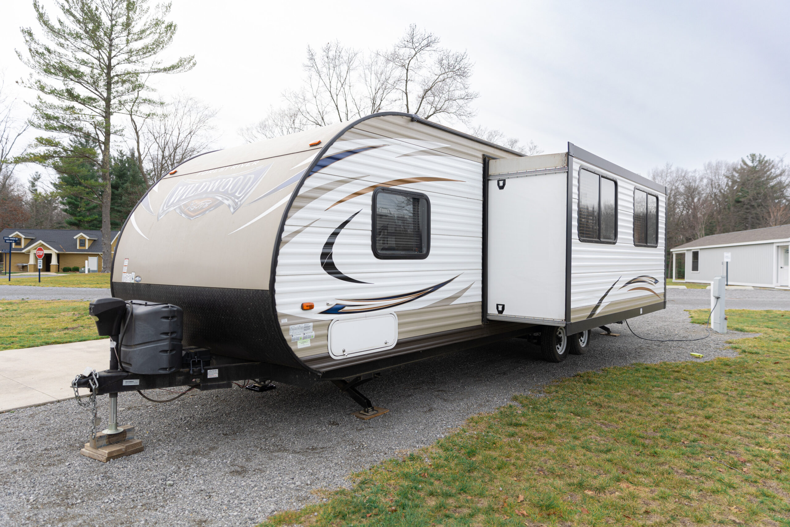 IMG-Camper-R6-121322-20-scaled